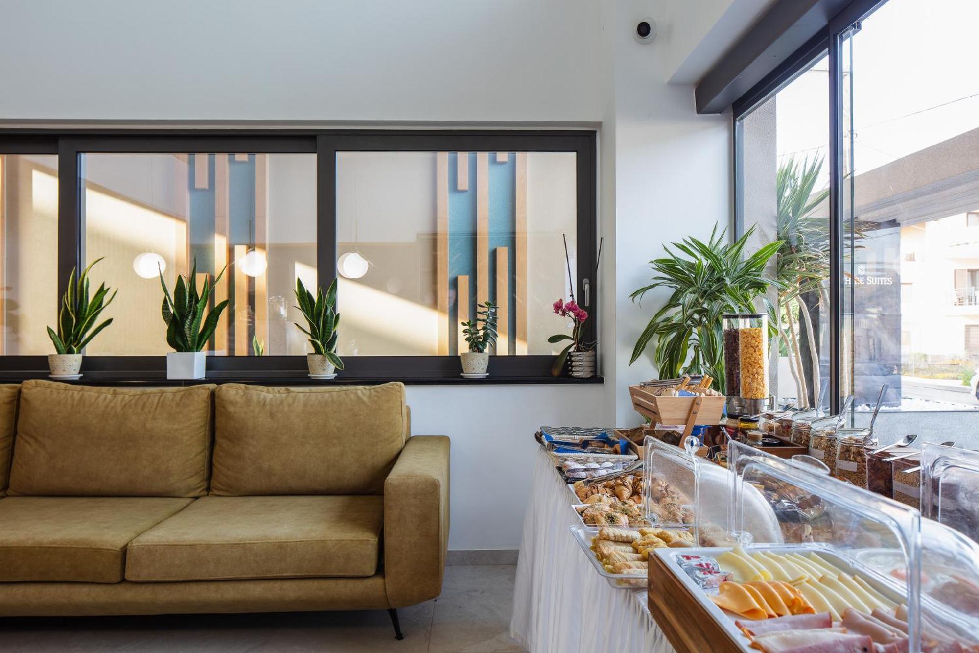Sapphire Blue Suites Kíssamos Zewnętrze zdjęcie
